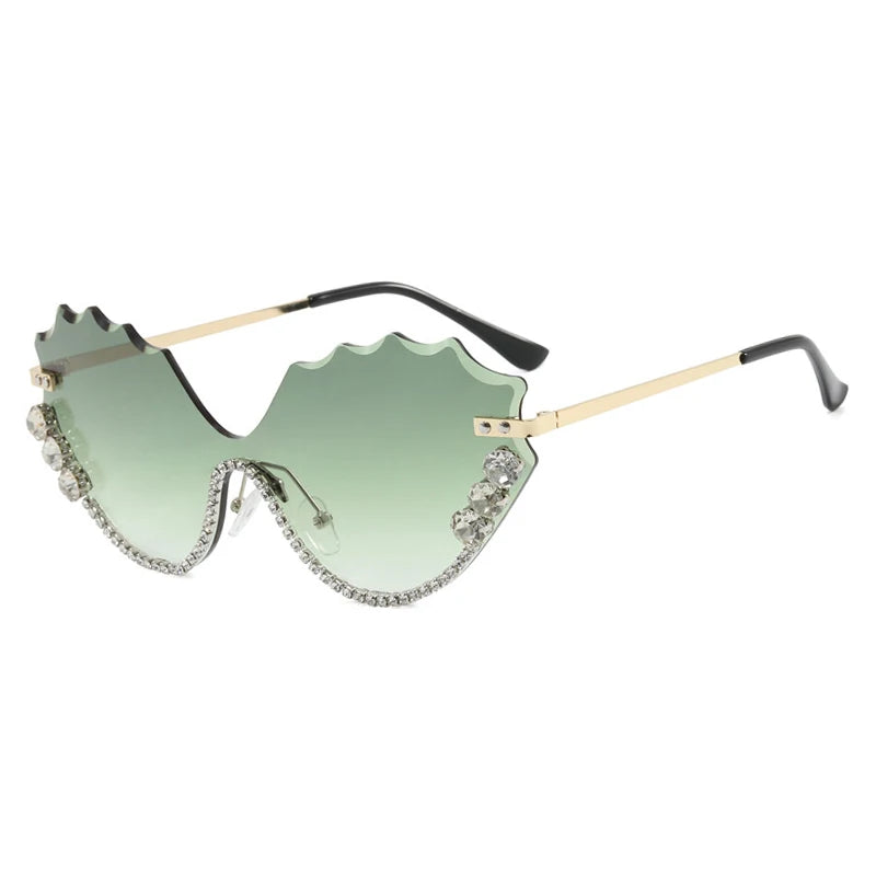 Fashion Luxury Brand Design Diamond Wave Rimless Women Sunglasses Hip Hop Eyewear Outdoor Glasses Unisex Shades Glasses UV400
