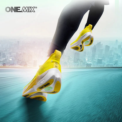 ONEMIX Carbon Fiber Plate Running Shoes Traction Shock Absorption Professional Marathon PB Racing Sports Trainers