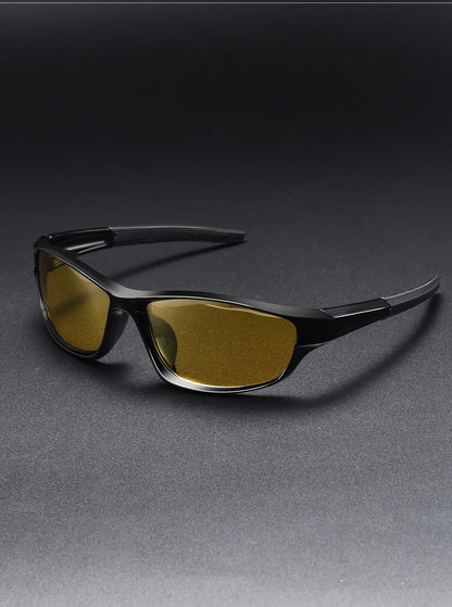 Classic retro fashion glasses, unisex, easy to carry, PC material, durable.