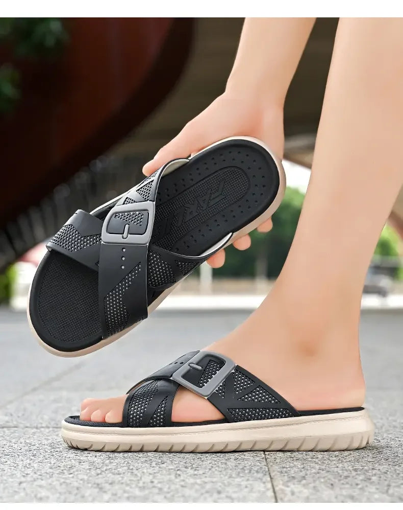 Åndbare sommer-flip-flops til mænd – lette, hurtigtørrende hjemmesko – komfortable indendørs- og udendørs-sandaler – vandtætte strandsko