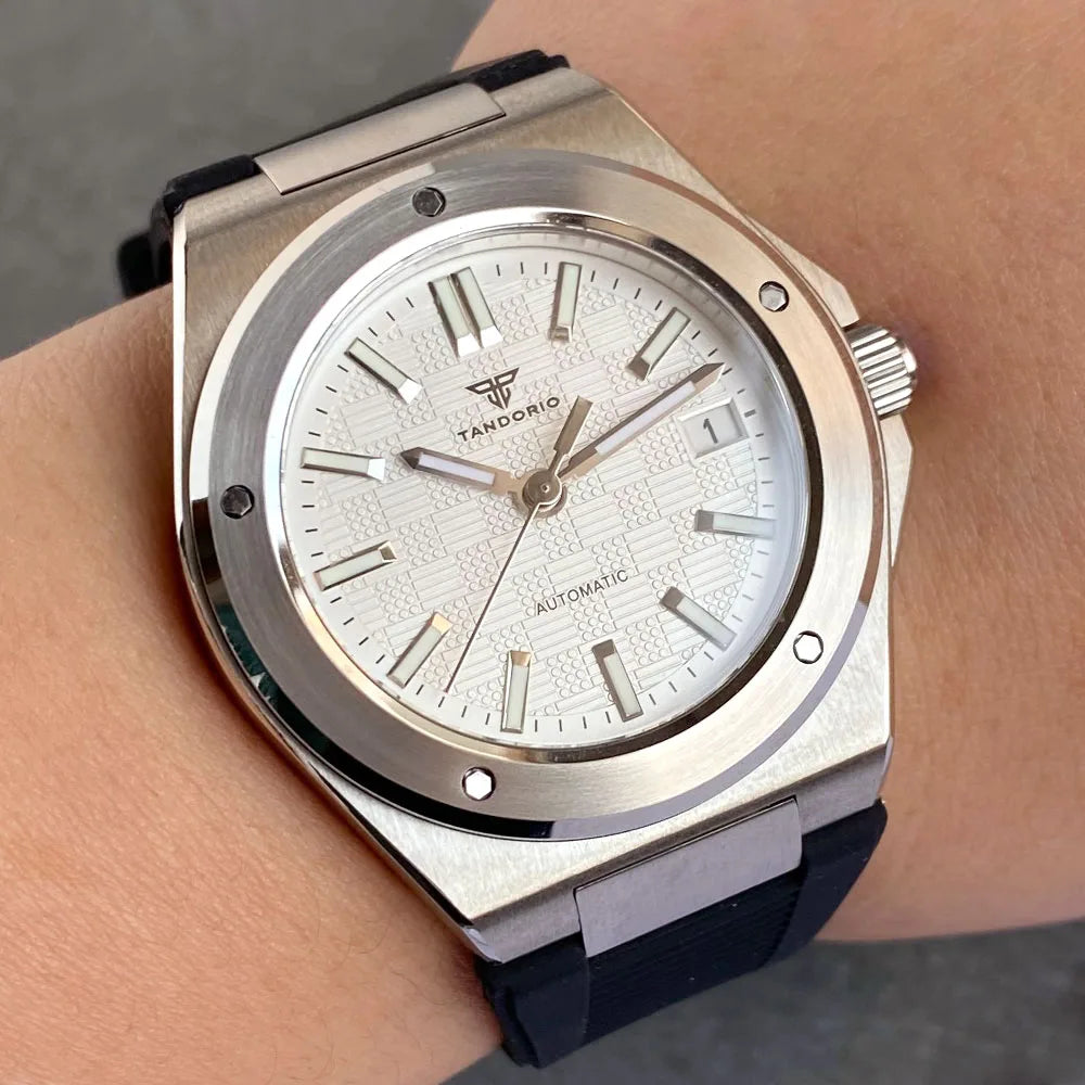 Tandorio Neue schwarze luxuriöse Business-Herrenuhr im Engineer-Stil, mechanisch, Saphirglas, 100m wasserdicht, NH35A Automatikuhren
