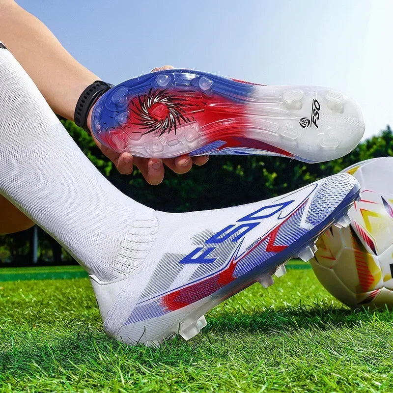 Nouvelles chaussures de football pour hommes, de haute qualité, très vendues, antidérapantes, mi-hautes, légères, pour l'extérieur, crampons de match, pour l'entraînement sur gazon.