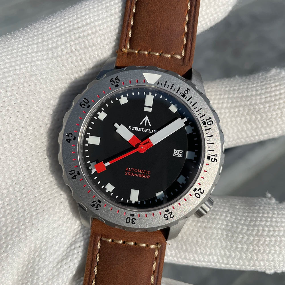 STEELFLIER Official SF752 Fashion Mechanical Wristwatch NH35 Movement Super BGW9 Luminous 20Bar Waterproof Luxury Dive Watches