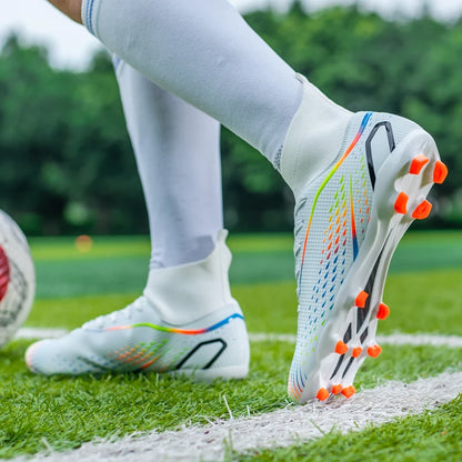 Nuove scarpe da calcio da uomo per erba, traspiranti e morbide, scarpe da calcio outdoor con tacchetti lunghi, comode scarpe sportive da allenamento da uomo