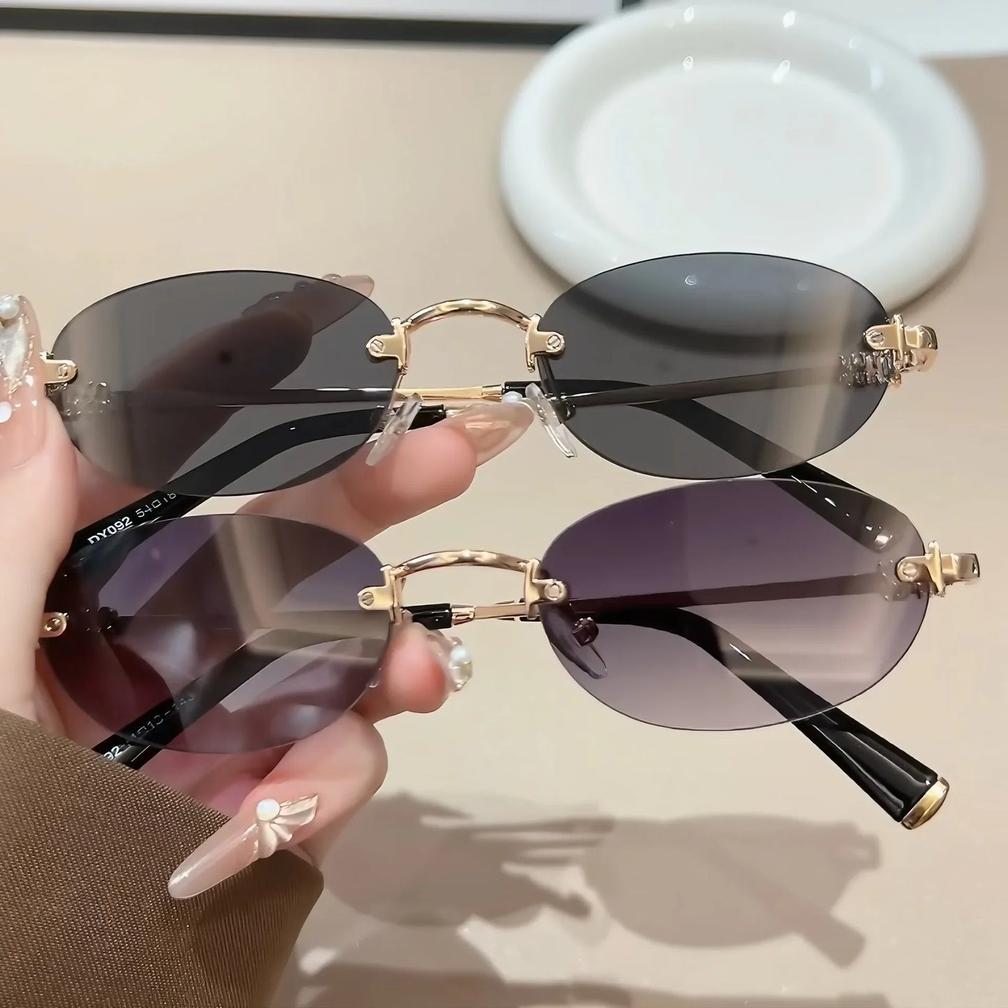 Frameless Ellipse Sunglasses, UV400 Protection Lightweight Design, Fashionable for Daily Wear & Outdoor
