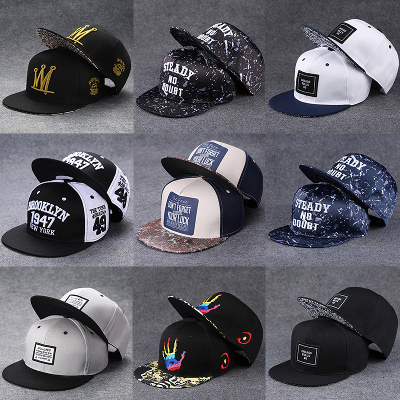 Gorra de béisbol unisex con alfabeto, estilo urbano de verano, bordada, con botón trasero, para exteriores, hip hop, ajustable y casual para hombre y mujer