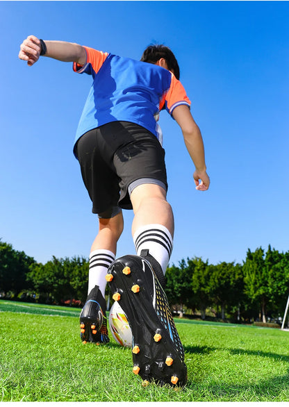 New Men's Soccer Shoes Hot Sale High-Quality Football Boots Women Unisex Futsal Cleats Ultralight Professional TF/FG Sneakers