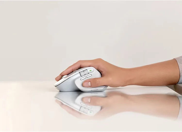 Mouse Logitech MX Master 3S wireless Bluetooth Softtone per ufficio, mouse ergonomico professionale per ufficio