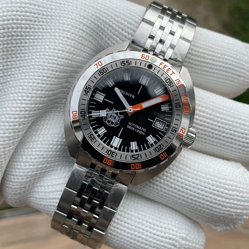 SD1967 Milled Clasp Bracelet Steel Bezel 43mm Steeldive Sapphire Glass 20ATM Water Resistant NH35 Automatic Man Dive Watch