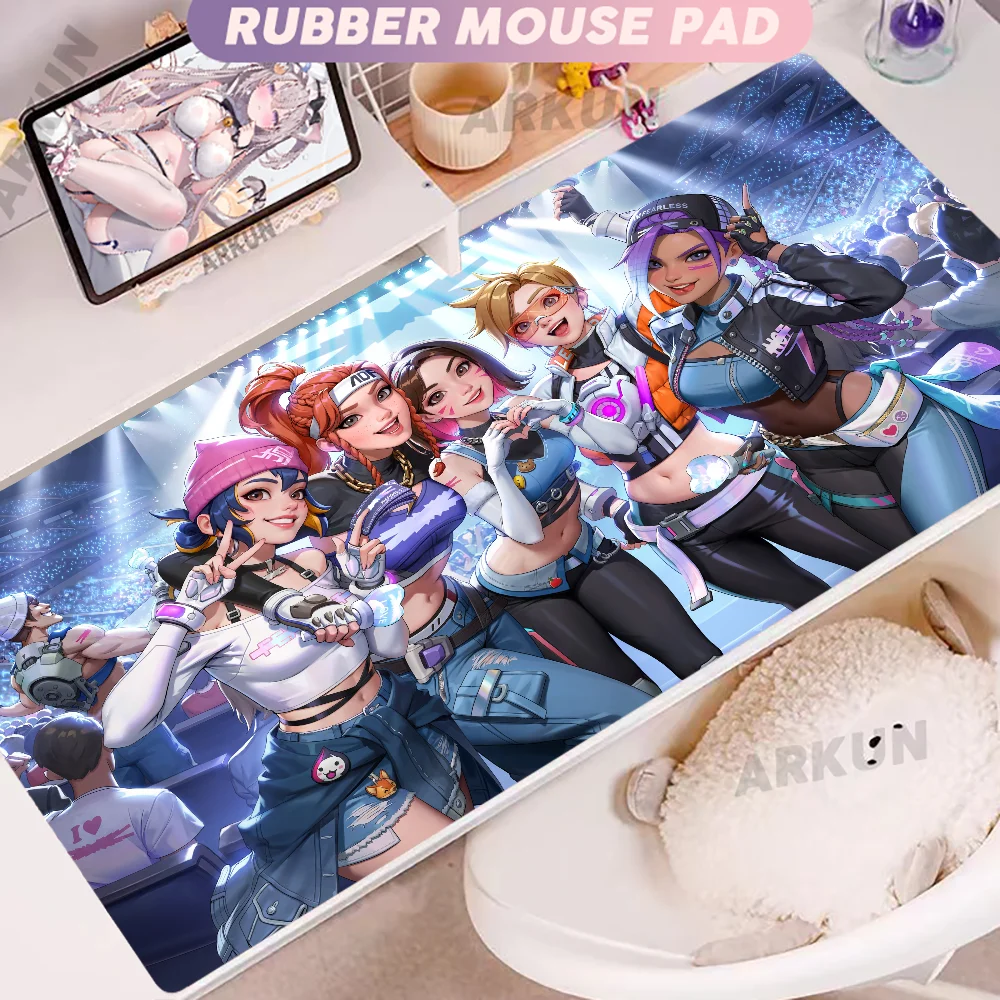 Moderna velika FPS 900x400 anime gaming djevojka Overwatch podloga za prijenosno računalo i ured, mekana gumena podloga za stol, XXL gaming podloga za miš