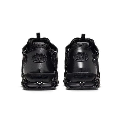 Παπούτσια τρεξίματος Air Zoom Spiridon Cage 2 Τεχνολογία απορρόφησης κραδασμών Air Zoom Αντιολισθητική, ανθεκτική δομή στήριξης HM8497-010