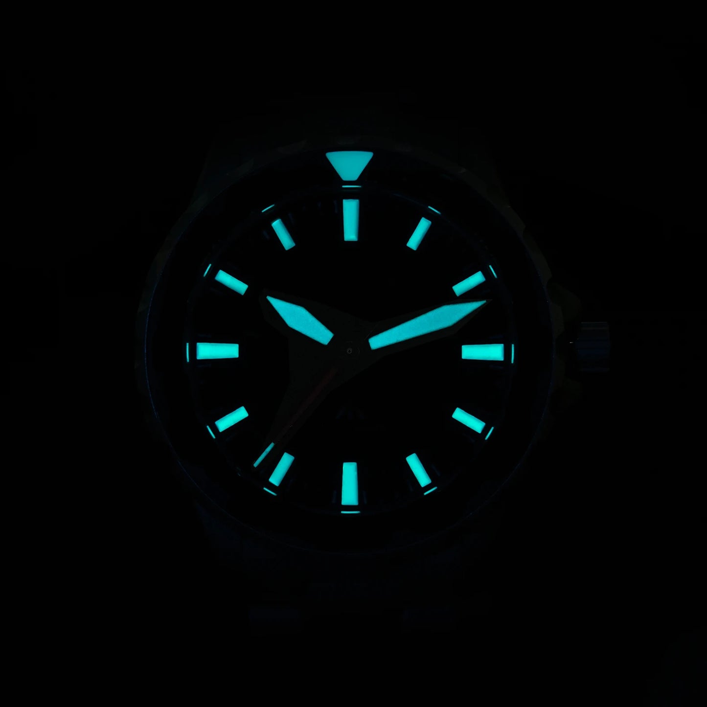 Militado ML16 Quartz Watch VH31 Sweep Movement Sapphire Super Luminova Watches Stainless Steel 200m Waterproof Wristwatch