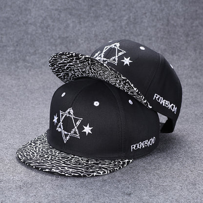 Gorra de béisbol unisex con alfabeto, estilo urbano de verano, bordada, con botón trasero, para exteriores, hip hop, ajustable y casual para hombre y mujer