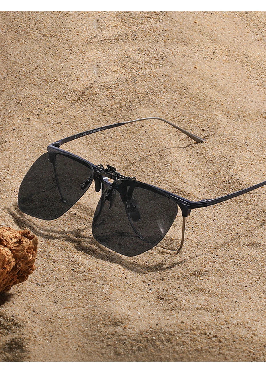 CAPONI New Sunglasses Clip For Men Square Polarized Photochromic Glasses Clip Flipped Up Protect Eyes Light Clip On Frame BS1103
