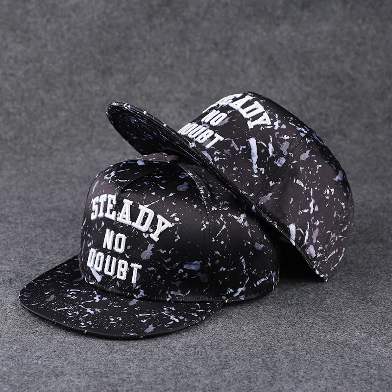 Gorra de béisbol unisex con alfabeto, estilo urbano de verano, bordada, con botón trasero, para exteriores, hip hop, ajustable y casual para hombre y mujer