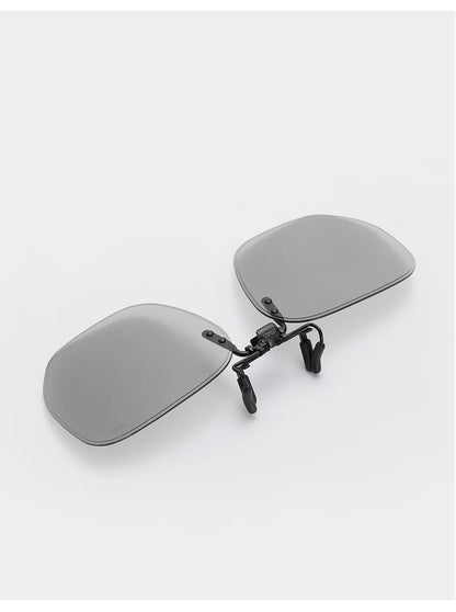 CAPONI New Sunglasses Clip For Men Square Polarized Photochromic Glasses Clip Flipped Up Protect Eyes Light Clip On Frame BS1103