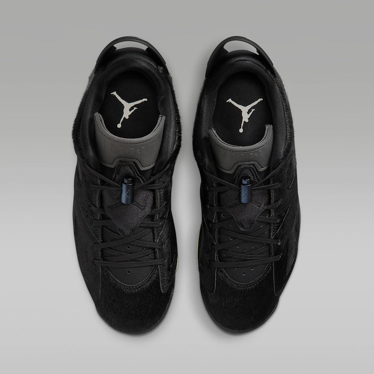 Nike Authentic JORDAN damskor, låga, med luftkudde, dämpade och slitstarka basketskor IO9786-001