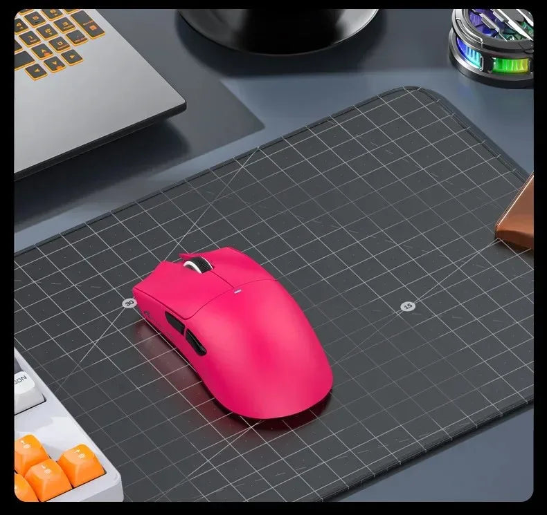 ATTACK SHARK X11SE ultraleichte kabellose Gaming-Maus, 20Millionen Klicks Lebensdauer, PAW3311 Gaming, 22KDPI, 400IPS, 40G, 1KHz, 65 Stunden, 30mAH