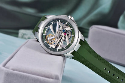 Ceas pentru bărbați PAGANI DESIGN – Model mecanic automat de lux, de tip „schelet” (cu mecanism expus), dotat cu un tourbillon, sticlă de safir cu tratament antireflex, rezistent la apă și luminescent.