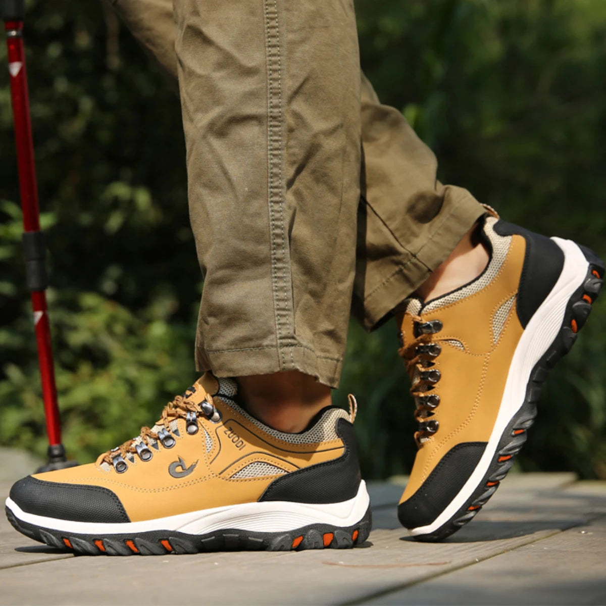 New Men's Hiking Shoes Breathable Hiking Sports Shoes Outdoor Ultra-light Non-slip Hiking Camping Running Hiking Sports Shoes