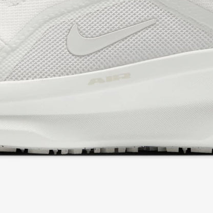 Nike originalni ženski tekaški čevlji WINFLO 11 GTX z oblazinjenjem za tek po terenu FQ1359-101