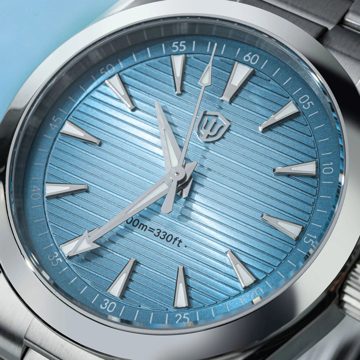 „Watchdives“ laikrodis WD0006, mechanizmas VH31 su sklandžiai veikiančia sekundės rodykle, išgaubtas safyro stiklas, švytinti danga BGW9, atsparus vandeniui iki 10 barų, 38 mm, klasikinis stilius