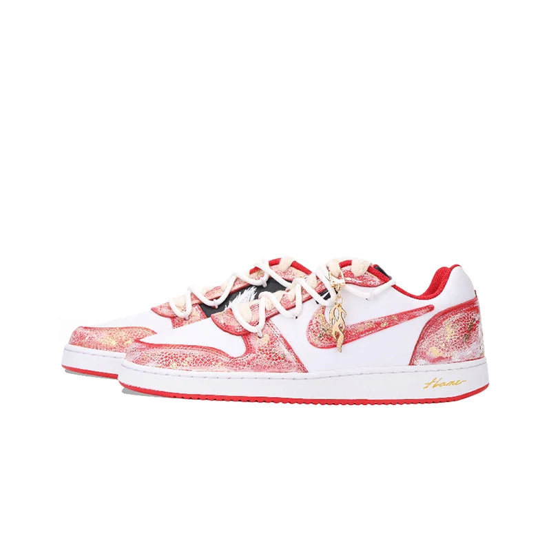 Skräddarsydda sneakers Nike EBERNON ”Fiery Red Snake” med guldfolie, vintage-inspirerade, slitstarka, låga unisex-sneakers