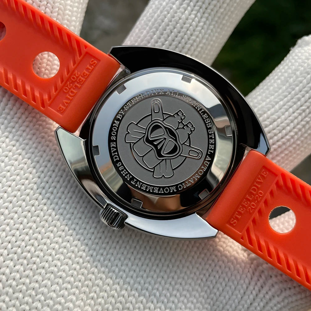 SD1967 Milled Clasp Bracelet Steel Bezel 43mm Steeldive Sapphire Glass 20ATM Water Resistant NH35 Automatic Man Dive Watch