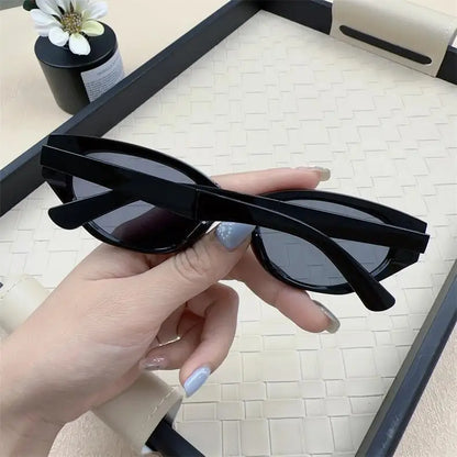 Minimalist Oval Cat-eye Glasses Women's Fashion Outdoor Folding Sunglasses Sun Shading UV Sunscreen Glasses Stylish Accessory