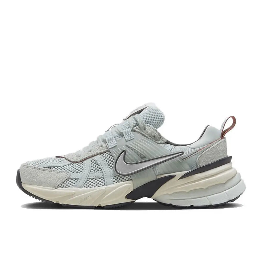 Nike V2K Run Men's Low-Top Running Shoes Versatile, Durable, Casual Training & Urban Commuting HJ4497-001