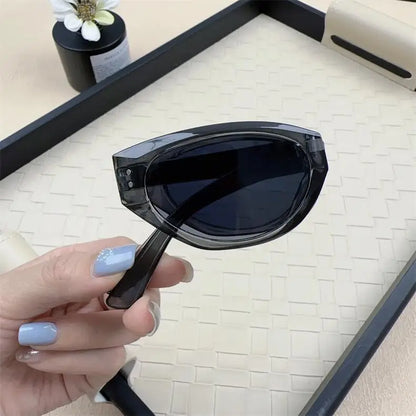 Minimalist Oval Cat-eye Glasses Women's Fashion Outdoor Folding Sunglasses Sun Shading UV Sunscreen Glasses Stylish Accessory