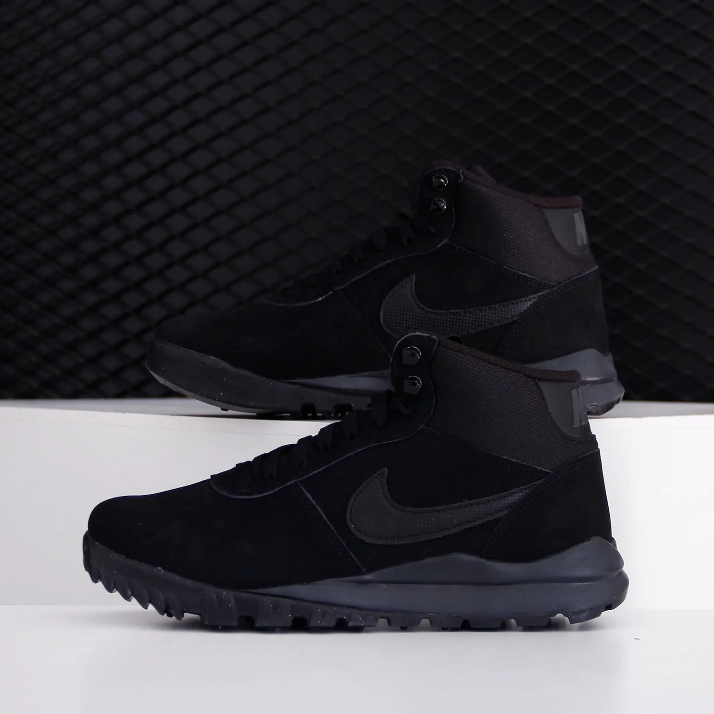 Zapatillas Nike auténticas New Hoodland Suede Outdoor resistentes a la abrasión 654888-090