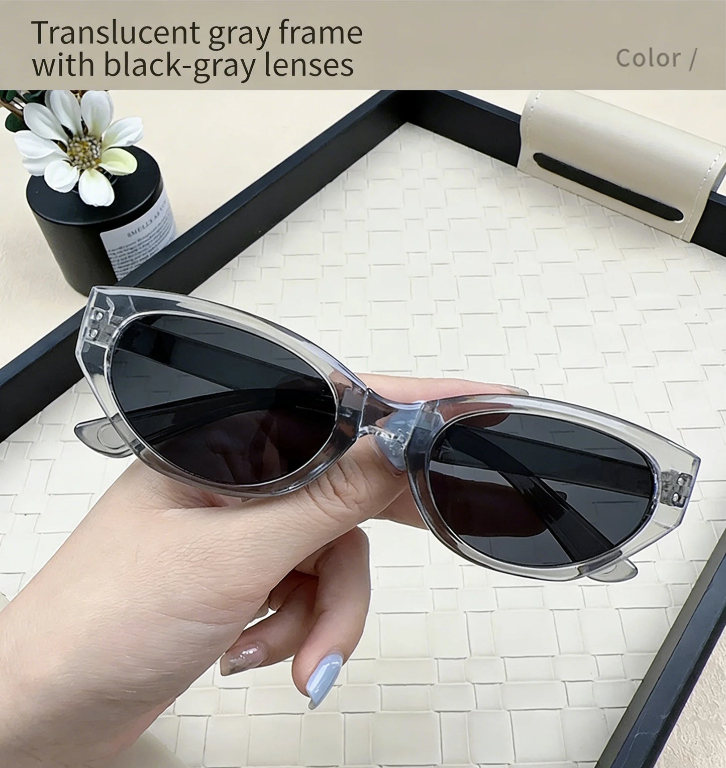 Minimalist Oval Cat-eye Glasses Women's Fashion Outdoor Folding Sunglasses Sun Shading UV Sunscreen Glasses Stylish Accessory