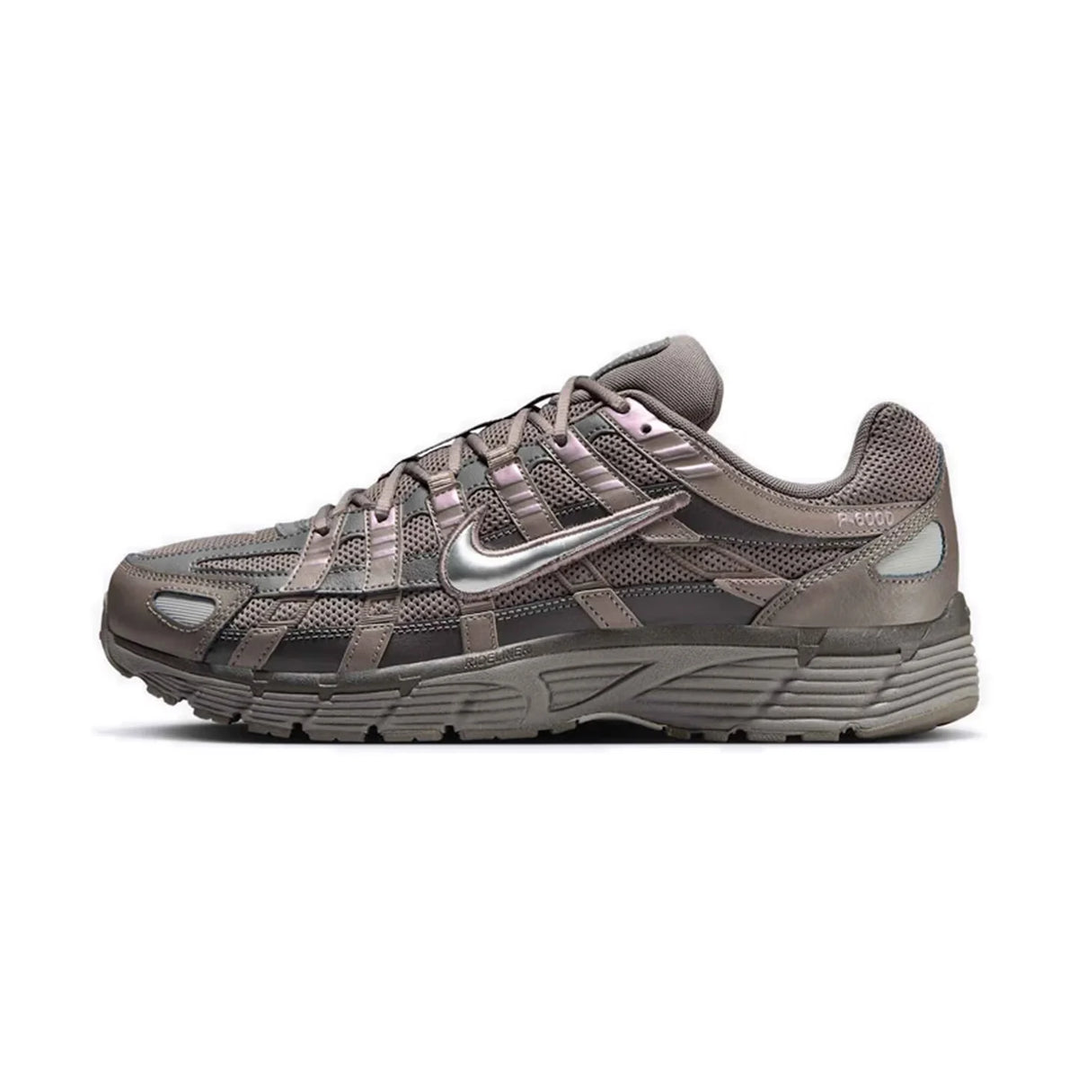 Nike P-6000 CNPT Performance løbesko til både mænd og kvinder – Avanceret støddæmpning og stabilitet CN0149-001
