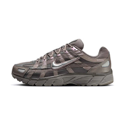 Nike P-6000 CNPT Performance løbesko til både mænd og kvinder – Avanceret støddæmpning og stabilitet CN0149-001