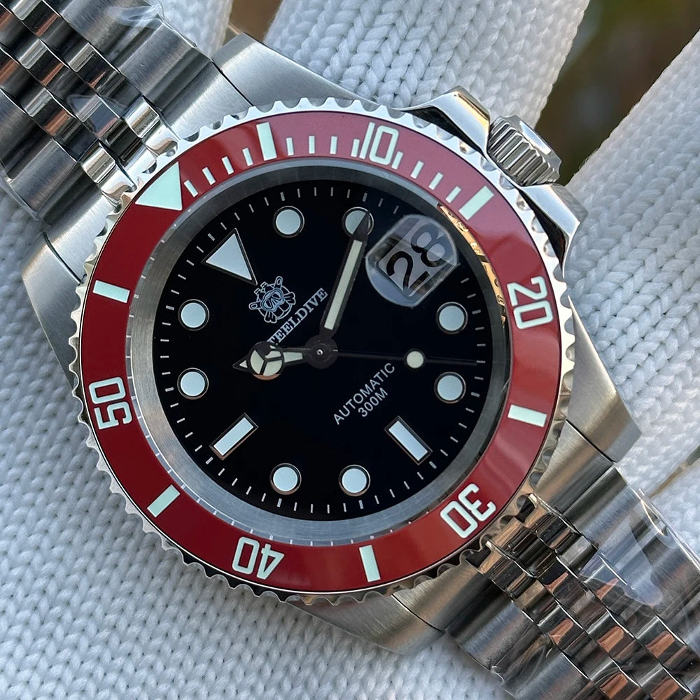 Steeldive Brand Watch SD1953C Red Bezel Diver Watch Men 300M Waterproof Sapphire Glass BGW9 Luminous NH35 Automatic Dive Watch