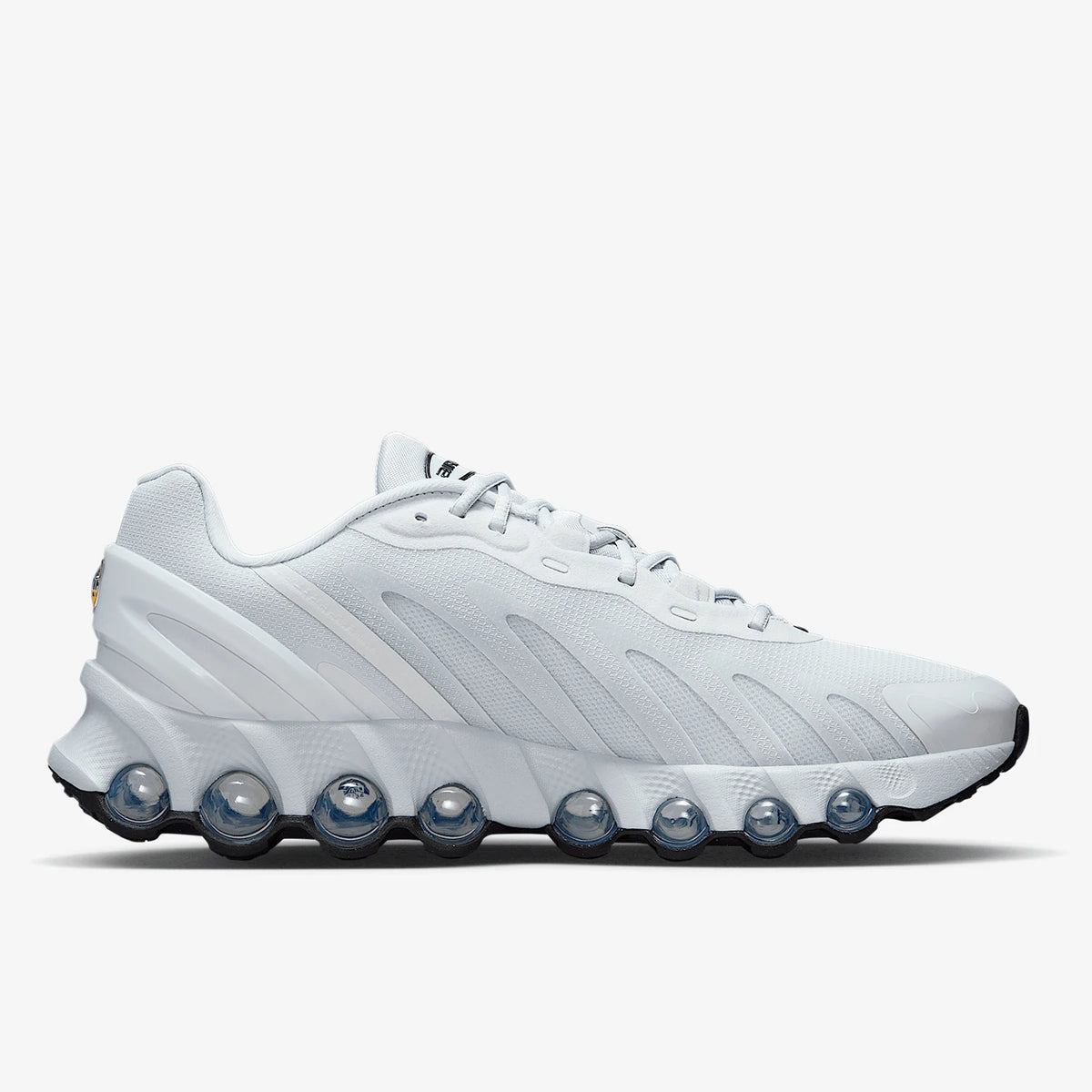 Aito Nike miesten liukumattomat ja joustavat matalavartiset juoksukengät FQ7860-010