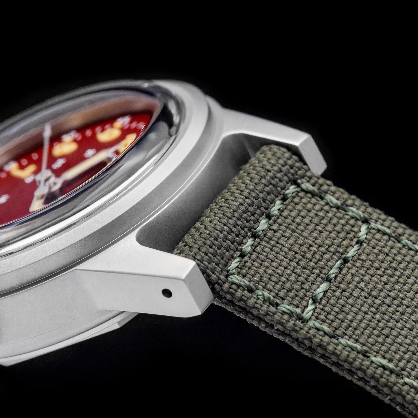 THORN Retro Military Watch 36mm Made of NH35A Movement SHY-043 Sport Watch Unisex Men's and Women's Luxury