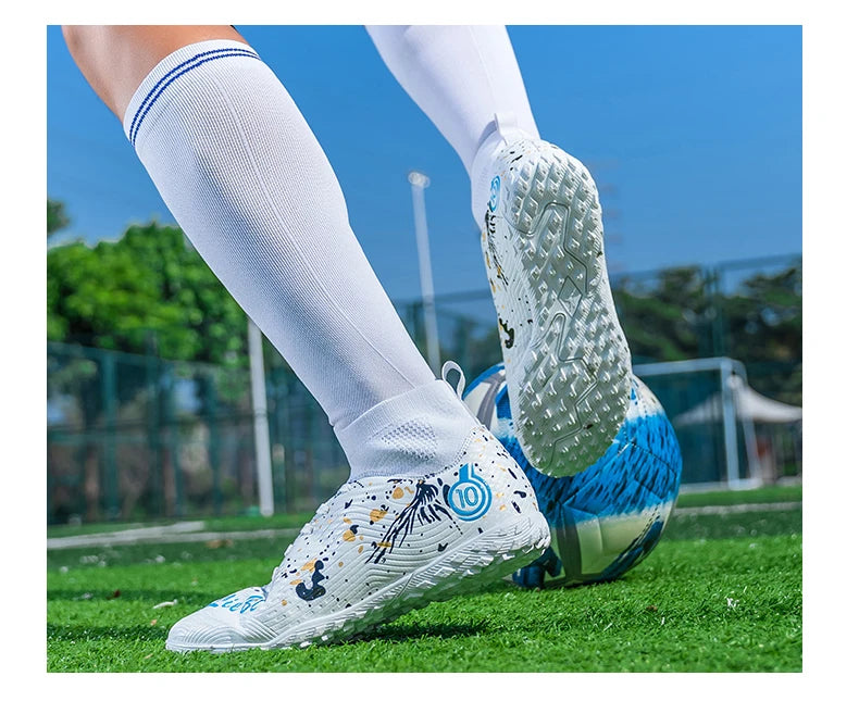 New Men Professional Soccer Shoes Non-slip Football Boots Unisex Breathable Futsal Sports New Cleats Drop Shipping Ultralight