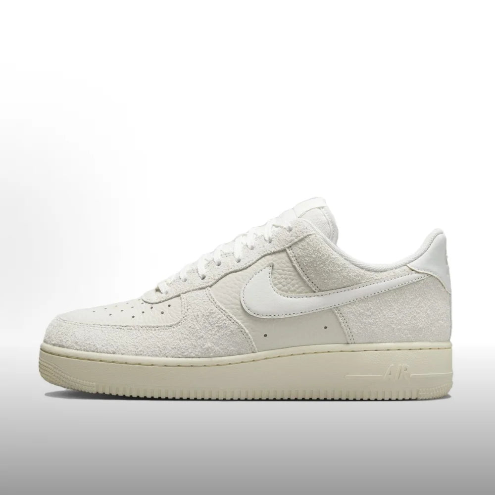 Nike Air Force 1 07 – Snygga, bekväma, dämpade och slitstarka unisex-sneakers för vardagsbruk och sport HQ1977-001