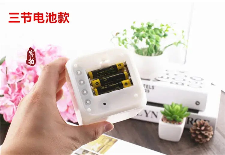 Fortnite Alarm Clock Cute Fashion Cartoon Personalized Creative Kawaii Minimalist LED Alarm Clock Gift for Friends' Birthday
