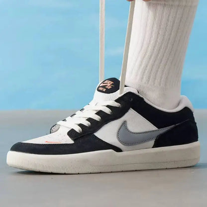 Populära Nike Men SB FORCE 58 låga retro-skateskor – vårens mode, land- och surfstil, avslappnade sneakers DV5477-012