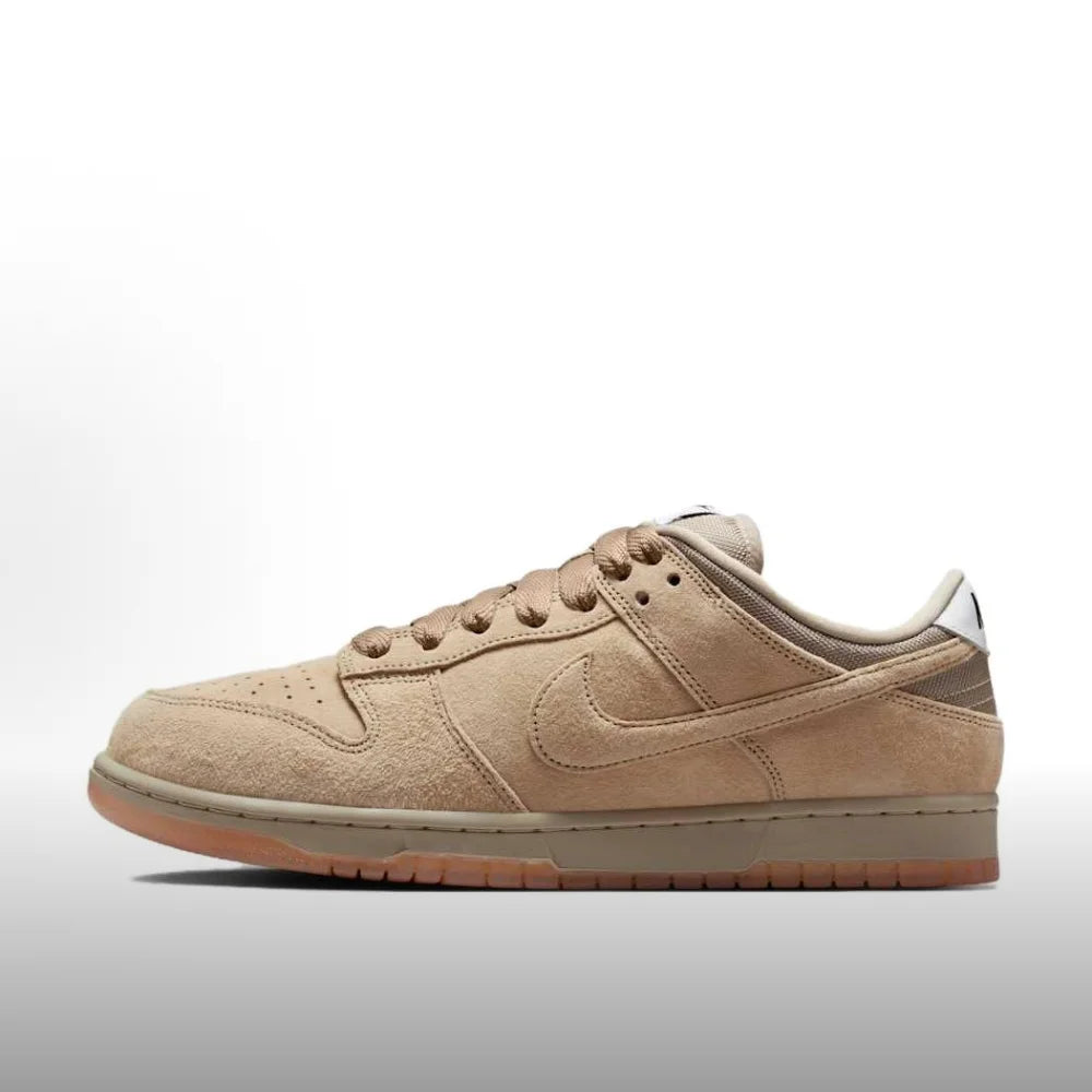 Nike Dunk SB Disse trendy og minimalistiske sneakers til hverdagsbrug er både komfortable og holdbare. HF5441-100