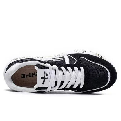 Baskets rétro de marque de luxe pour hommes et femmes, chaussures en maille respirante et en daim, semelle imprimée tendance, à lacets, baskets décontractées pour tous les jours