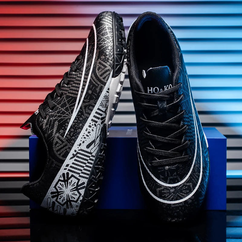 High-Top Soccer Shoes for Indoor Five-a-Side Training for Men and Women Slip-Resistant and Wear-Resistant Sneakers