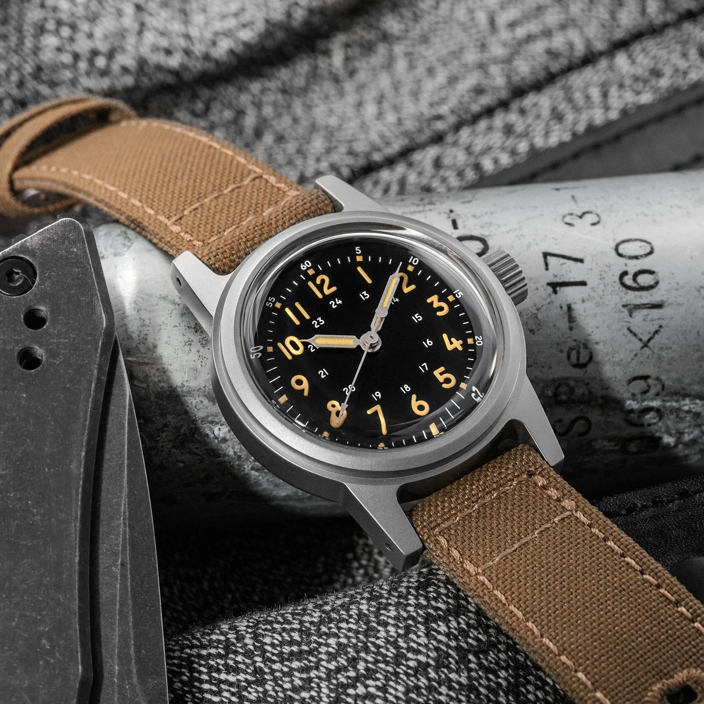 THORN Retro Military Watch 36mm Made of NH35A Movement SHY-043 Sport Watch Unisex Men's and Women's Luxury