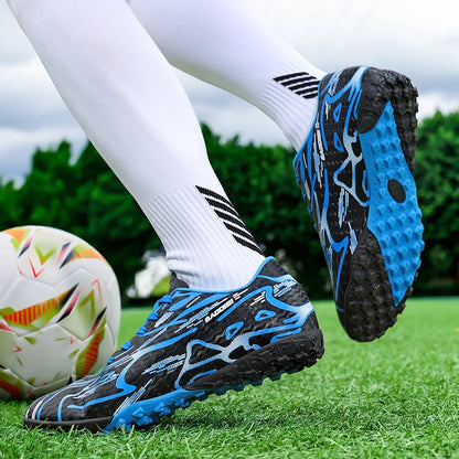 New Men Soccer Shoes Sport Training Football Boots Soft Ultralight Breathable Professional Sneakers Unisex Grass Cleats Match