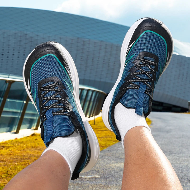 Men Sports Shoes Wide Last Comfortable Breathable Mesh Outdoor Fitness Shoes 2026 New Fashion Versatile Commuting Sports Shoes