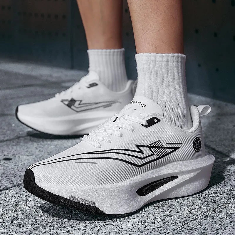 Men Running Shoes High-Quality Professional Training Lightweight Wear-Resistant Sports Flat Casual Sneakers for Men