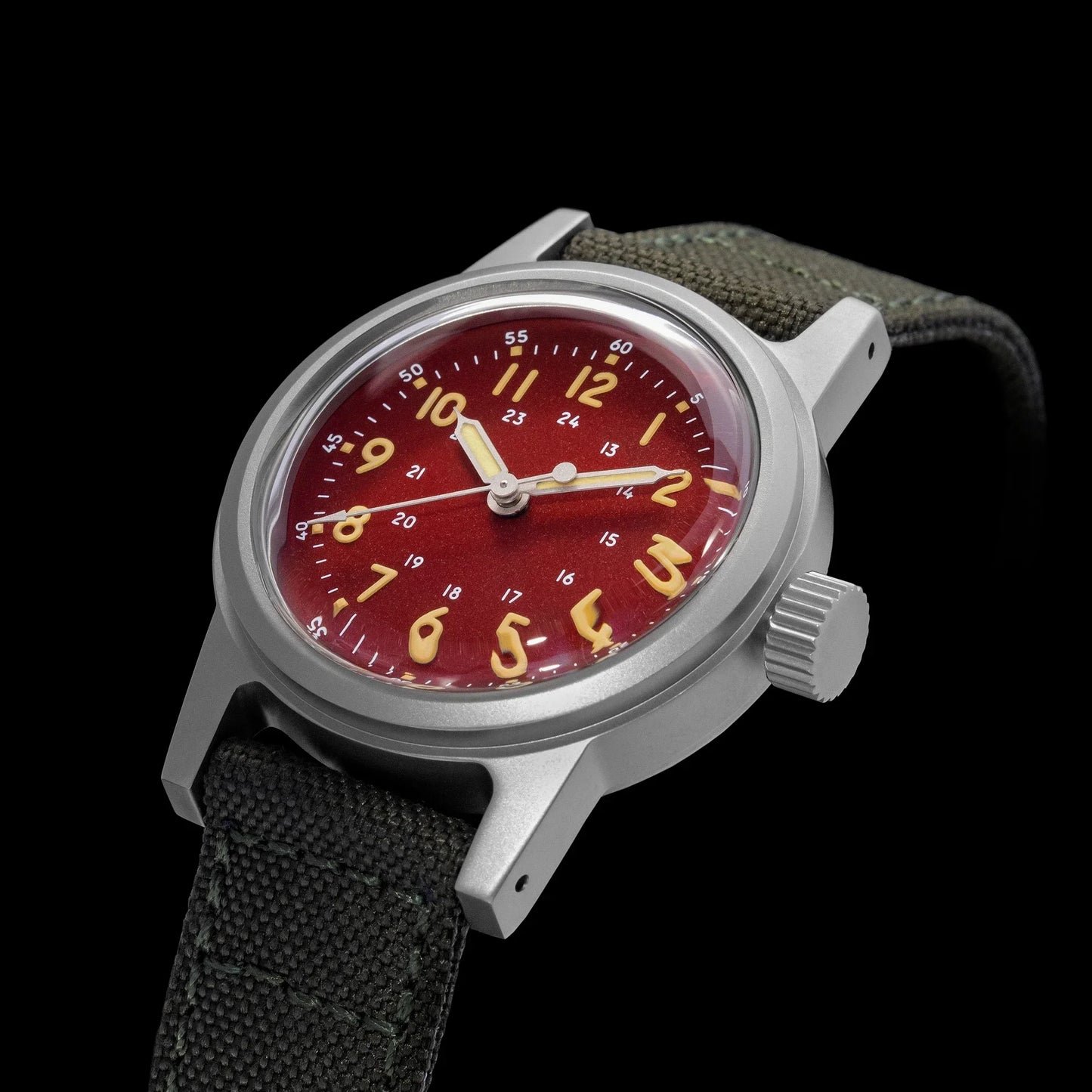 THORN Retro Military Watch 36mm Made of NH35A Movement SHY-043 Sport Watch Unisex Men's and Women's Luxury